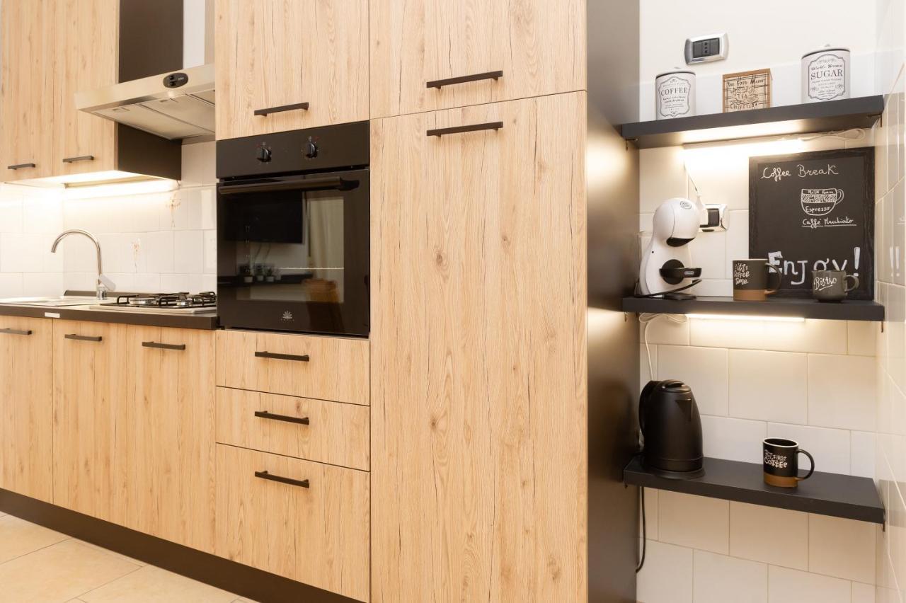 Internotre Luxury Apartment Бари Екстериор снимка