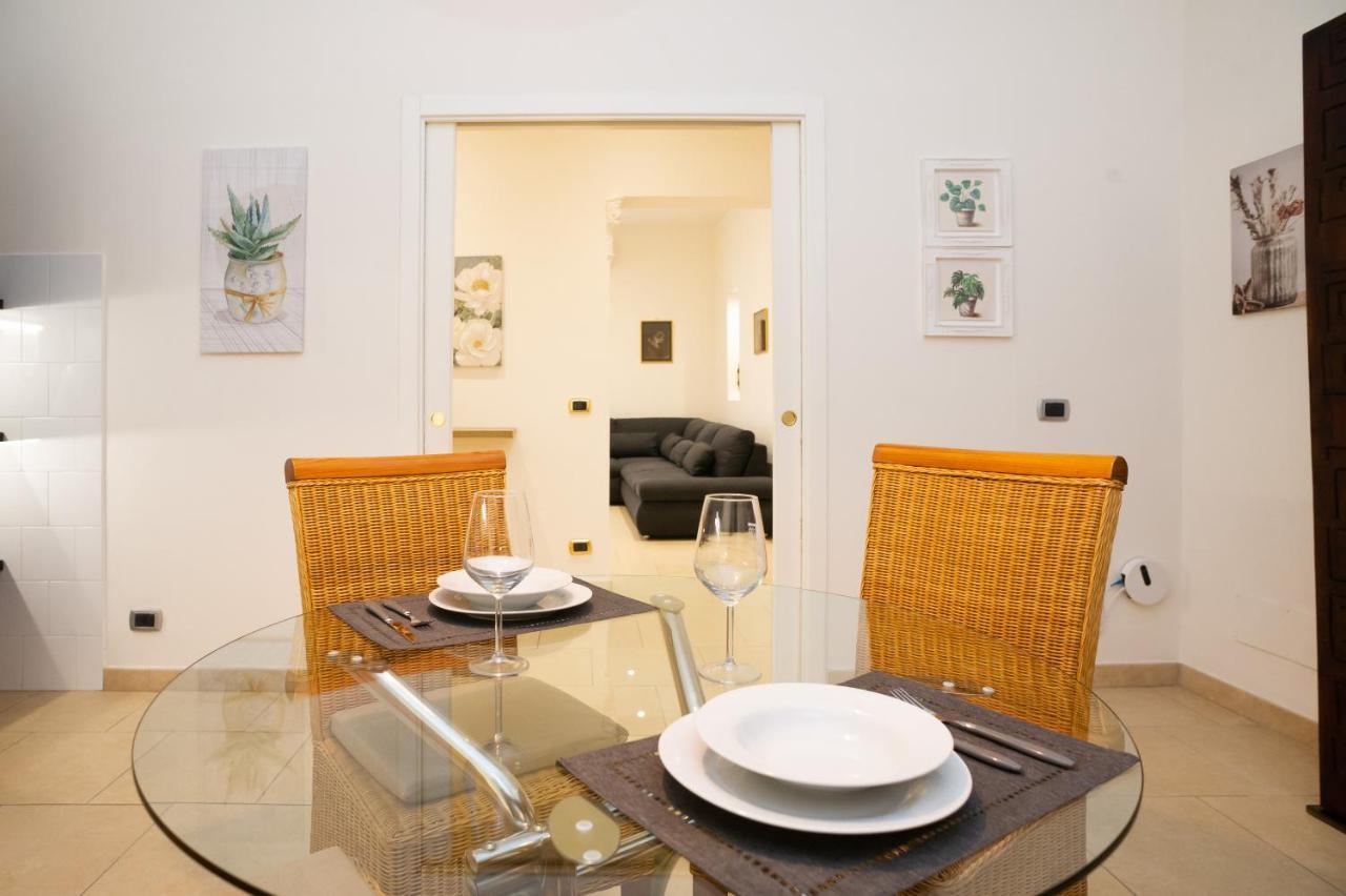 Internotre Luxury Apartment Бари Екстериор снимка