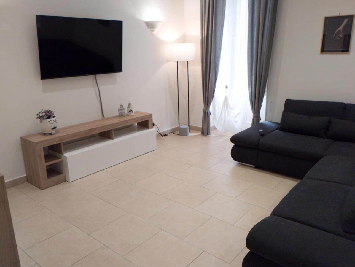 Internotre Luxury Apartment Бари Екстериор снимка